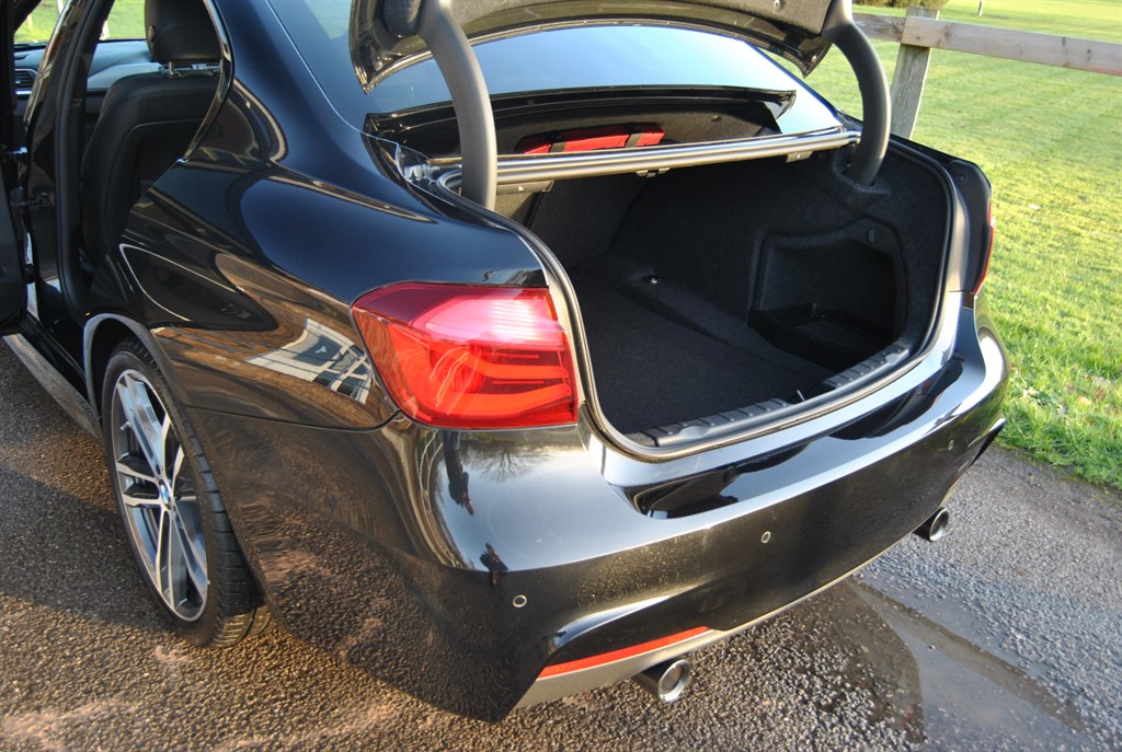 Used BMW 3 Series 2018 for sale - 77134211: Photo 20