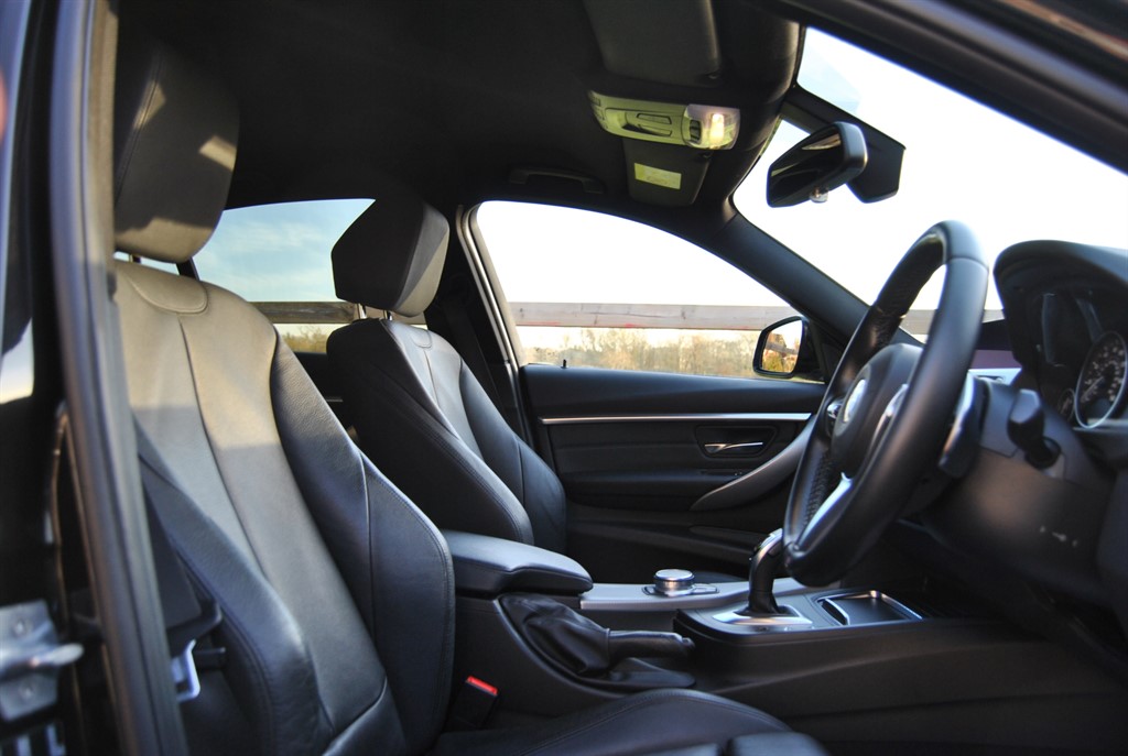 Used BMW 3 Series 2018 for sale - 77134211: Photo 5