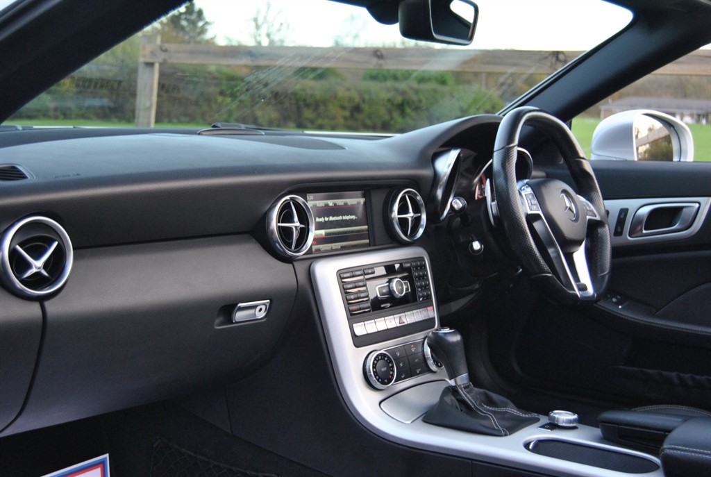 Used Mercedes-Benz SLK 2014 for sale - 76738572: Photo 30