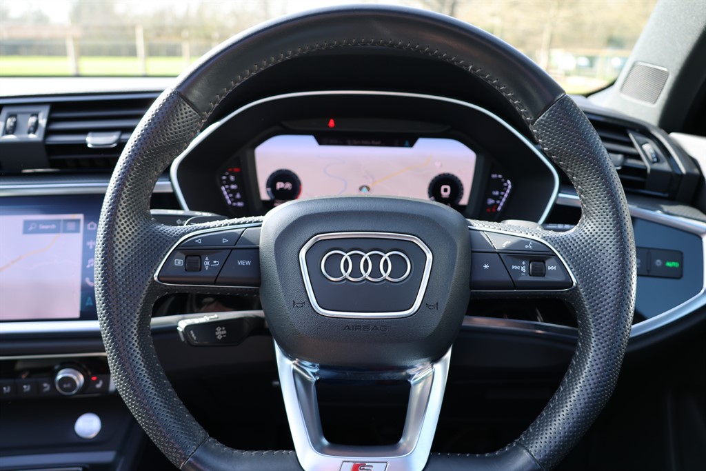 Used Audi Q3 2019 for sale - 77763094: Photo 10