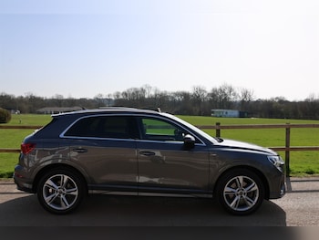 Used Audi Q3 2019 for sale - 77763094: Photo