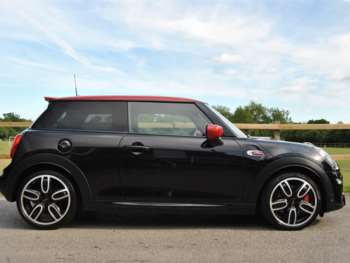 Used MINI Hatch 2019 for sale - 74843364: Photo