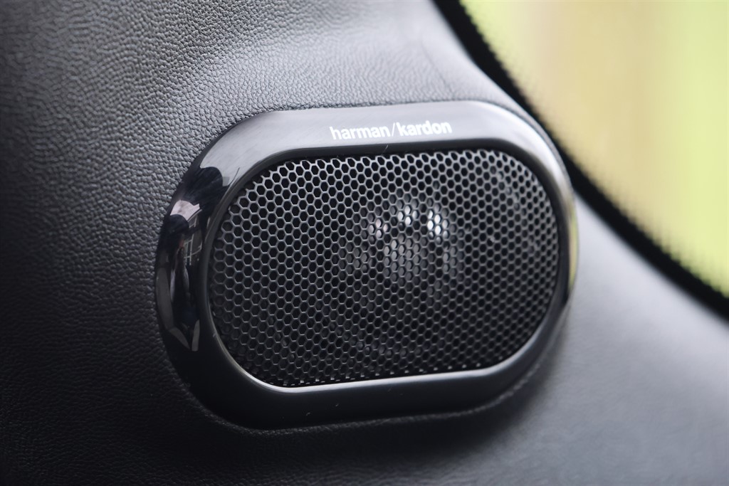 Used MINI Convertible 2022 for sale - 78049940: Photo 10