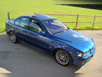 2001 - 4.9i Saloon 4dr Petrol Manual (346 g/km, 400 bhp)
