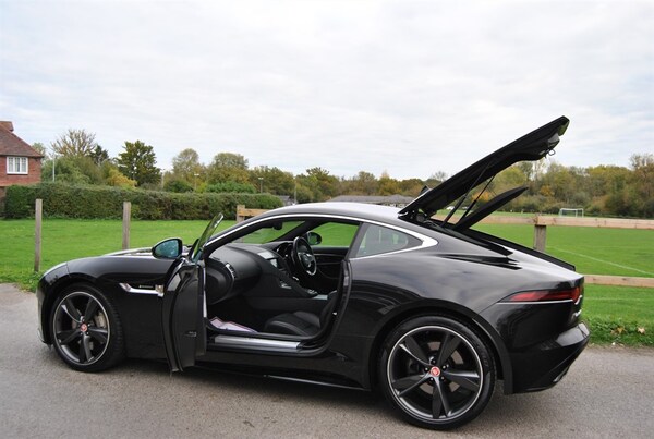 Used Jaguar F-Type 2019 for sale - 76311425: Photo 22