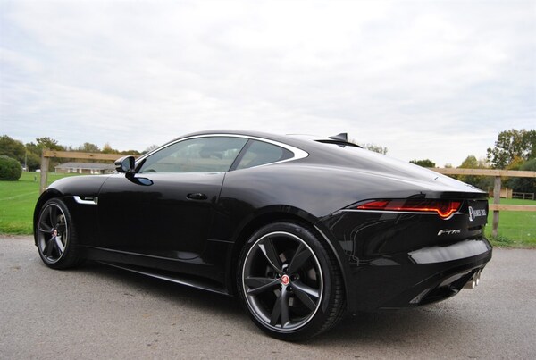 Used Jaguar F-Type 2019 for sale - 76311425: Photo 29