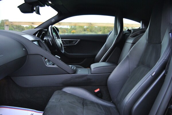 Used Jaguar F-Type 2019 for sale - 76311425: Photo 30