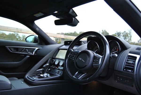 Used Jaguar F-Type 2019 for sale - 76311425: Photo 5