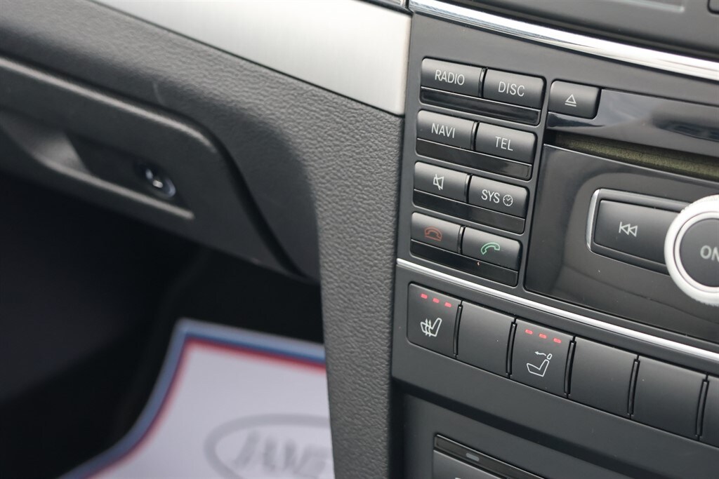 Used Mercedes-Benz E Class 2011 for sale - 78089132: Photo 21