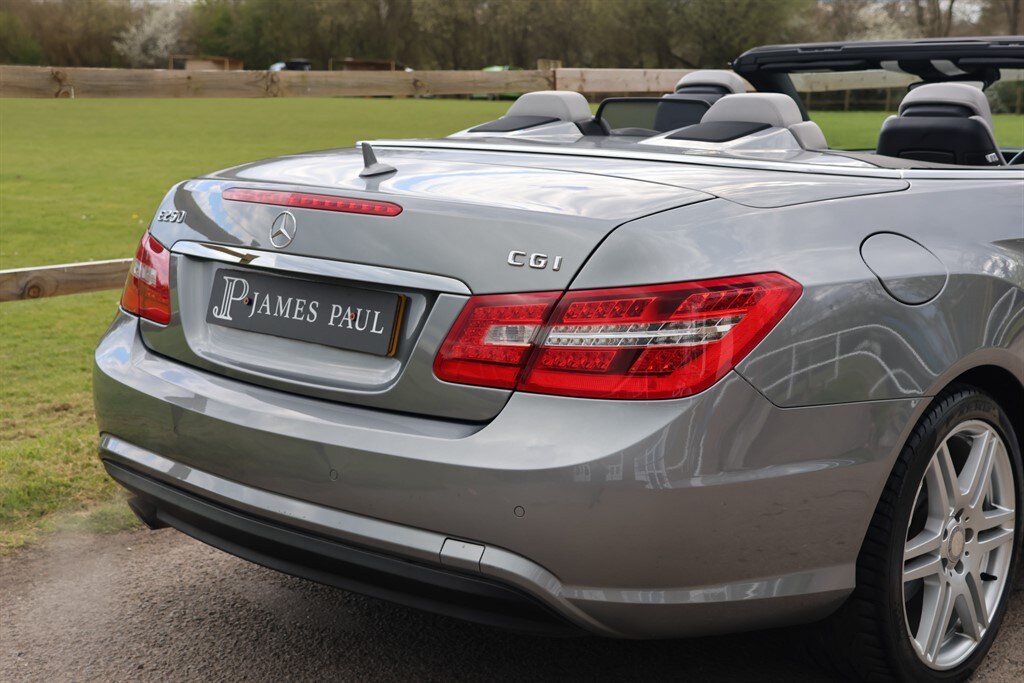 Used Mercedes-Benz E Class 2011 for sale - 78089132: Photo 25