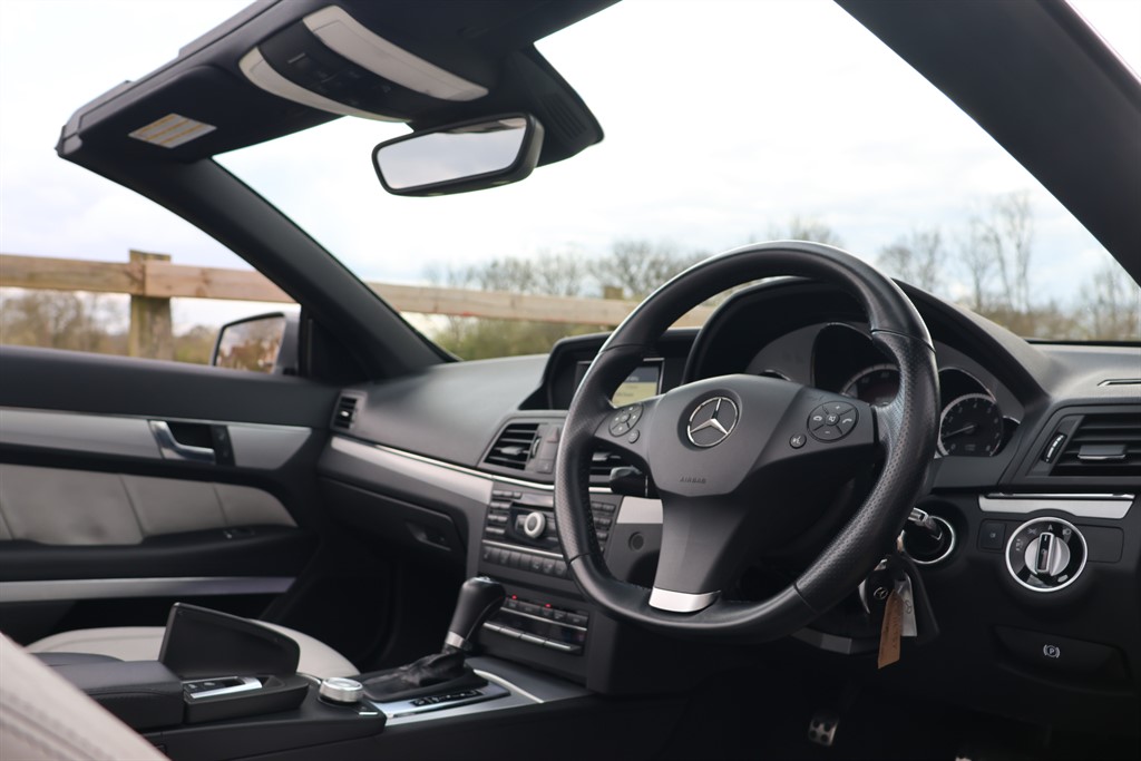 Used Mercedes-Benz E Class 2011 for sale - 78089132: Photo 6