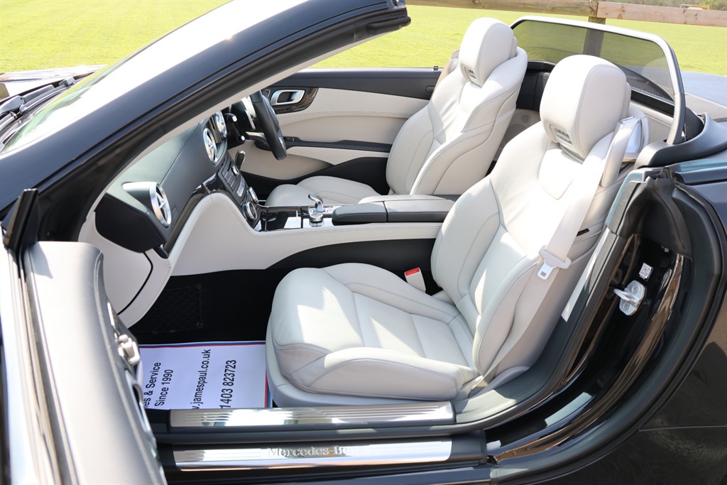 Used Mercedes-Benz SL 2017 for sale - 77965532: Photo 25