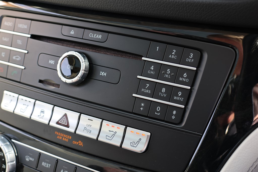 Used Mercedes-Benz SL 2017 for sale - 77965532: Photo 29