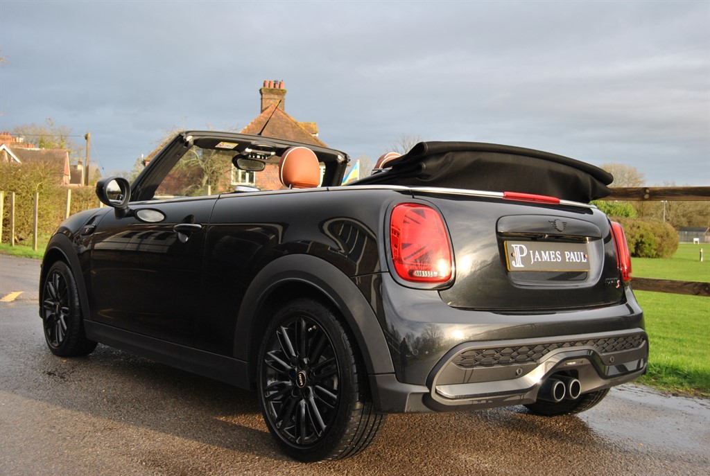 Used MINI Convertible 2022 for sale - 77532401: Photo 17
