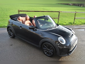 2022 - 2.0 Cooper S Exclusive 2dr Auto