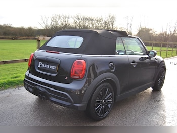 Used MINI Convertible 2022 for sale - 77532401: Photo