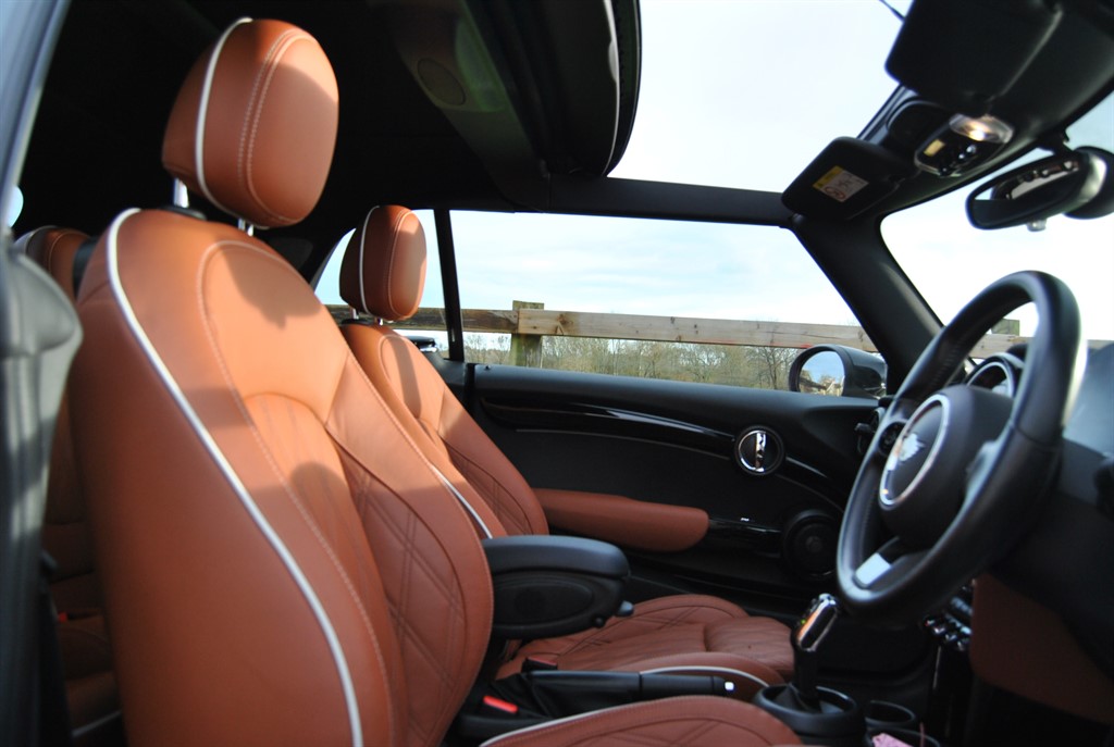 Used MINI Convertible 2022 for sale - 77532401: Photo 5