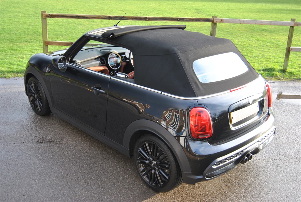 Used MINI Convertible 2022 for sale - 77532401: Photo 9