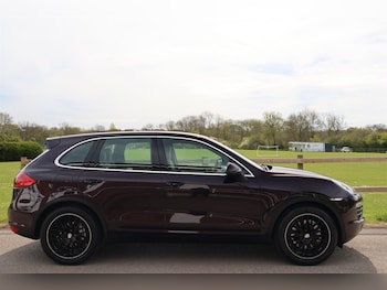 Used Porsche Cayenne 2010 for sale - 78239842: Photo