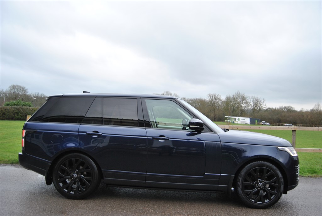 Used Land Rover Range Rover 2018 for sale - 77248282: Photo 2