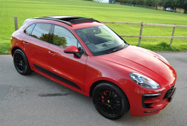 Used Porsche Macan 2017 for sale - 76204051: Photo 1