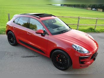 Porsche - Macan