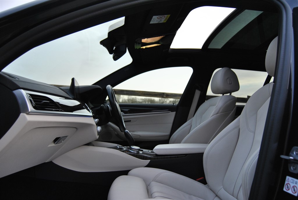 Used BMW 5 Series 2019 for sale - 77347611: Photo 15