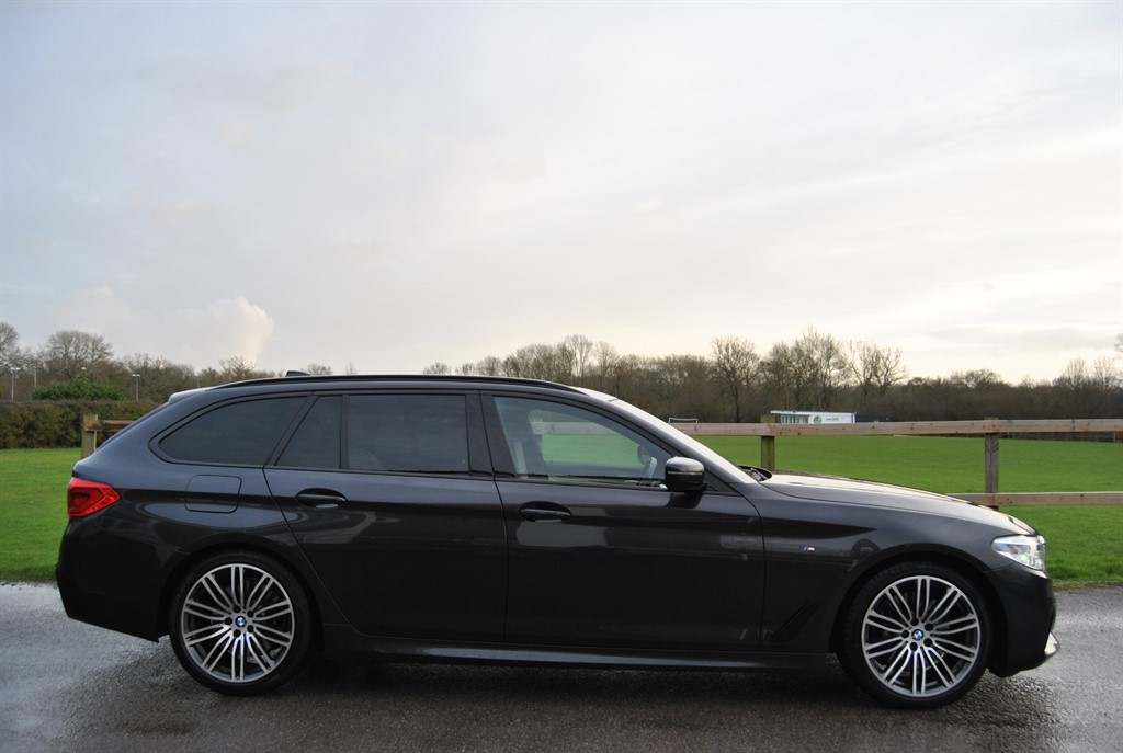 Used BMW 5 Series 2019 for sale - 77347611: Photo 2