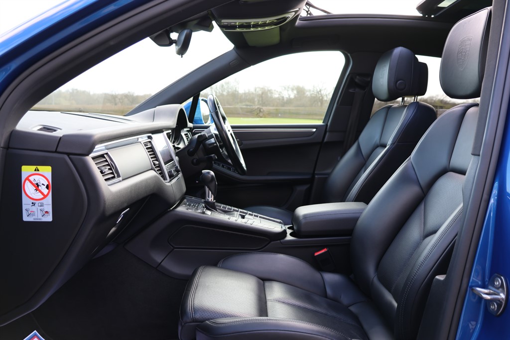 Used Porsche Macan 2018 for sale - 77918298: Photo 11