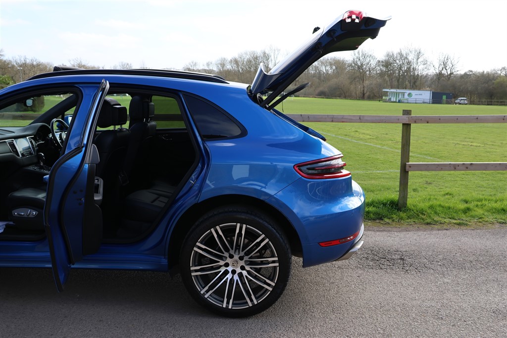 Used Porsche Macan 2018 for sale - 77918298: Photo 21