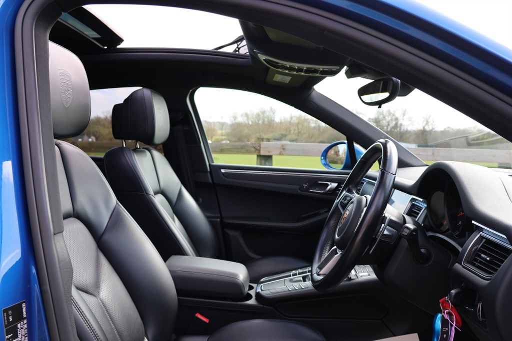 Used Porsche Macan 2018 for sale - 77918298: Photo 5