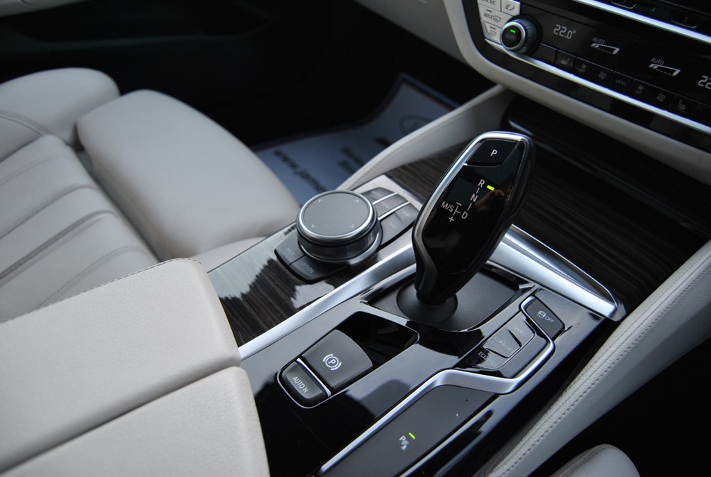 Used BMW 5 Series 2019 for sale - 77414224: Photo 12