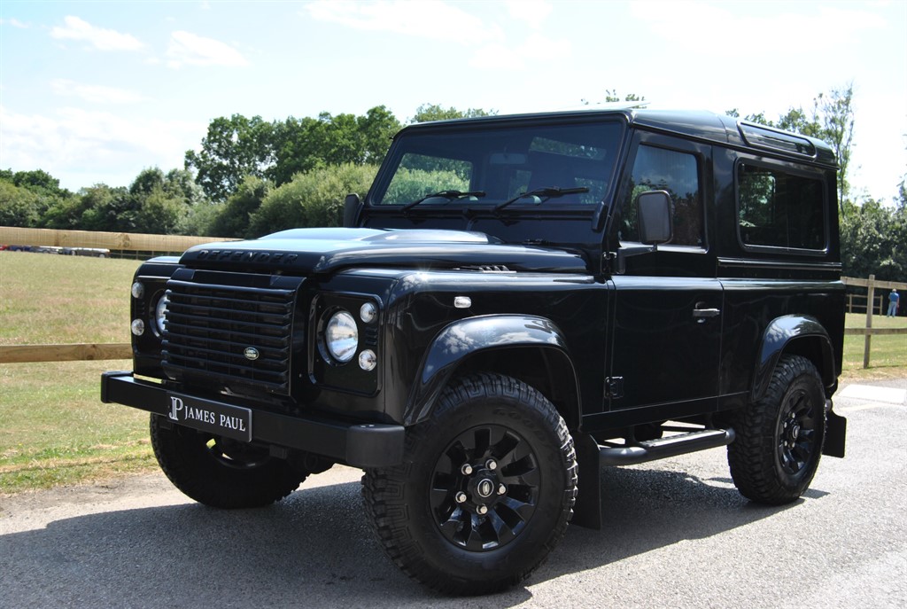 Used Land Rover Defender 90 2015 for sale - 77778805: Photo 15