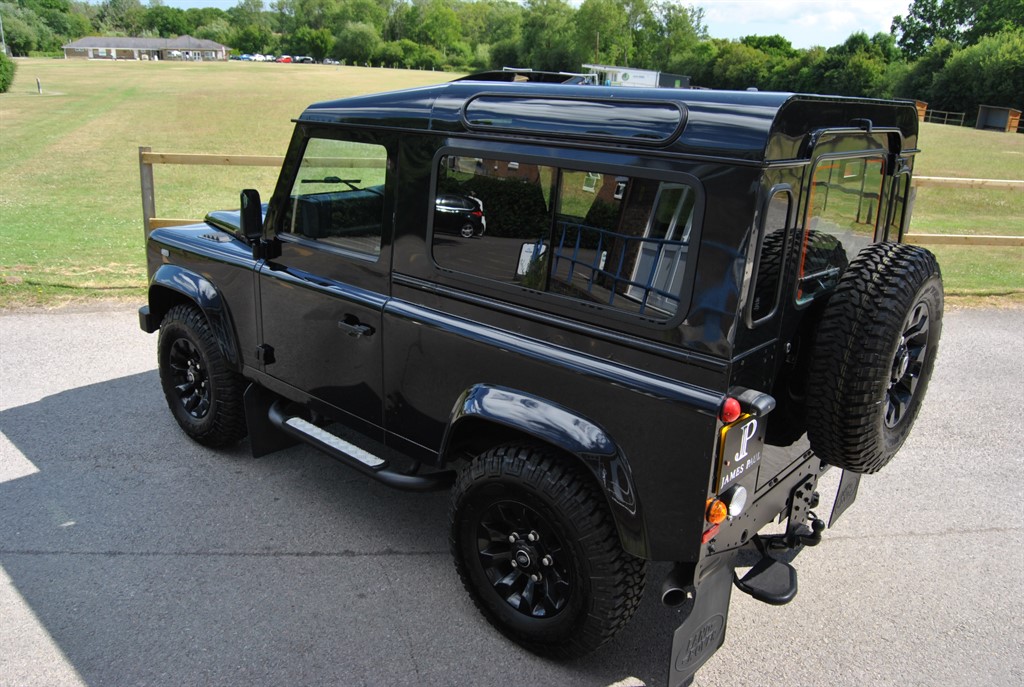 Used Land Rover Defender 90 2015 for sale - 77778805: Photo 9