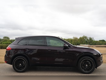 Used Porsche Cayenne 2010 for sale - 79427727: Photo