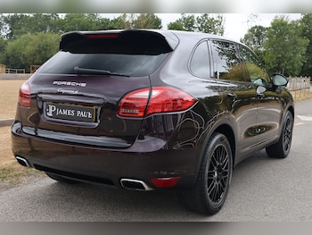 Used Porsche Cayenne 2010 for sale - 79427727: Photo