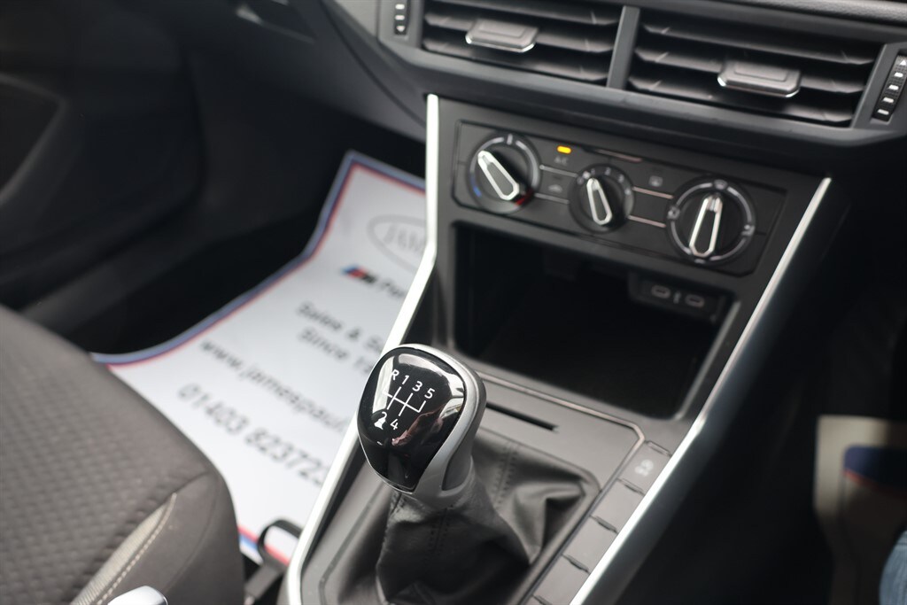 Used Volkswagen Polo 2024 for sale - 78117046: Photo 25