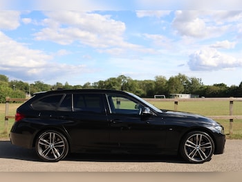 Used BMW 3 Series 2018 for sale - 79077925: Photo