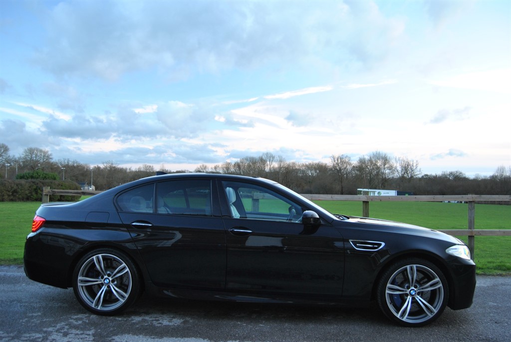 Used BMW M5 2014 for sale - 77679116: Photo 2