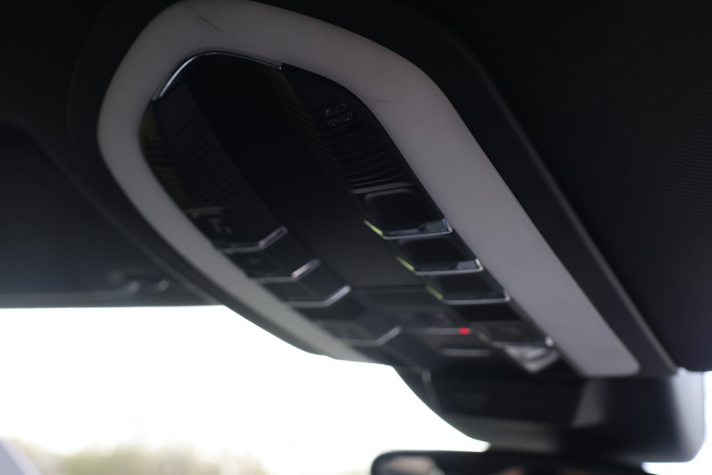 Used Porsche Macan 2018 for sale - 78067260: Photo 33