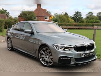 Used BMW 5 Series 2017 for sale - 79842120: Photo