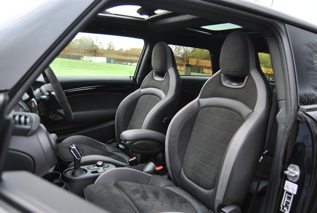 Used MINI Hatch 2023 for sale - 76738560: Photo 10