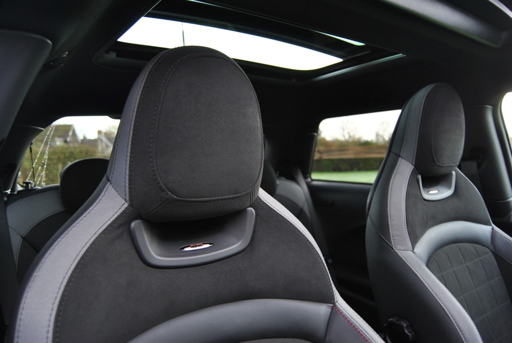 Used MINI Hatch 2023 for sale - 76738560: Photo 16