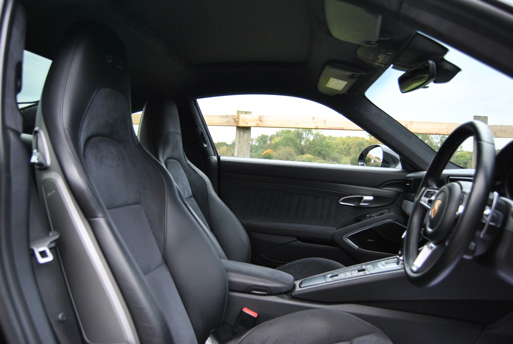Used Porsche 911 2017 for sale - 76155063: Photo 5
