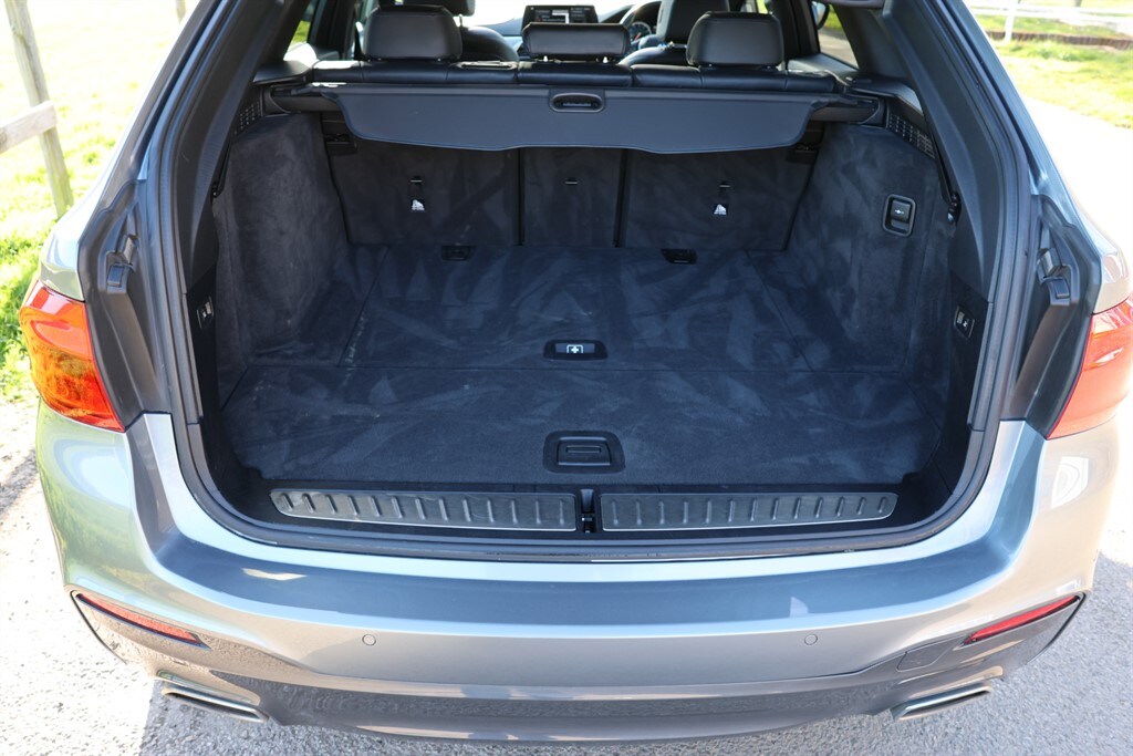 Used BMW 5 Series 2018 for sale - 77927990: Photo 25