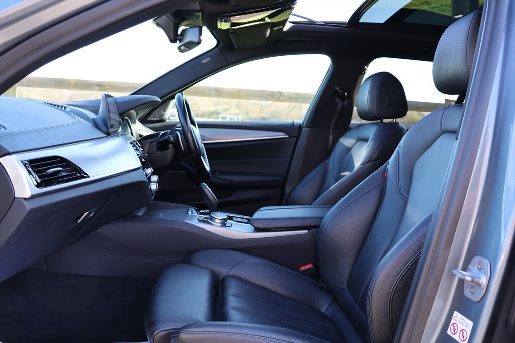 Used BMW 5 Series 2018 for sale - 77927990: Photo 28