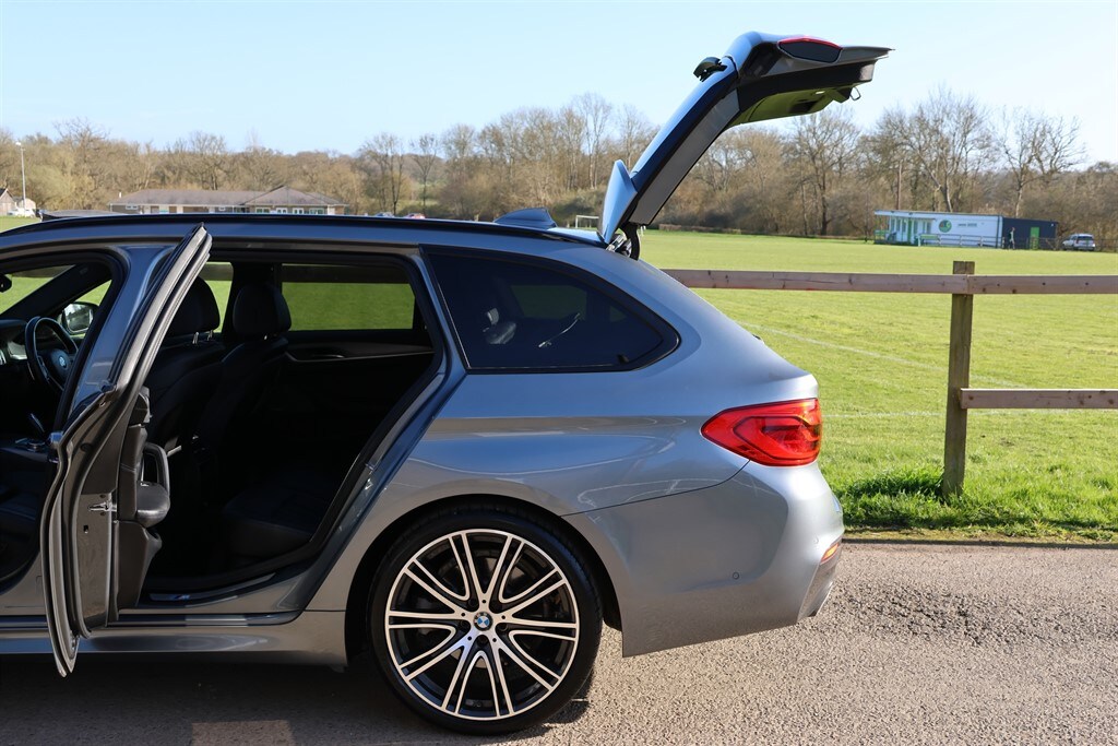 Used BMW 5 Series 2018 for sale - 77927990: Photo 30