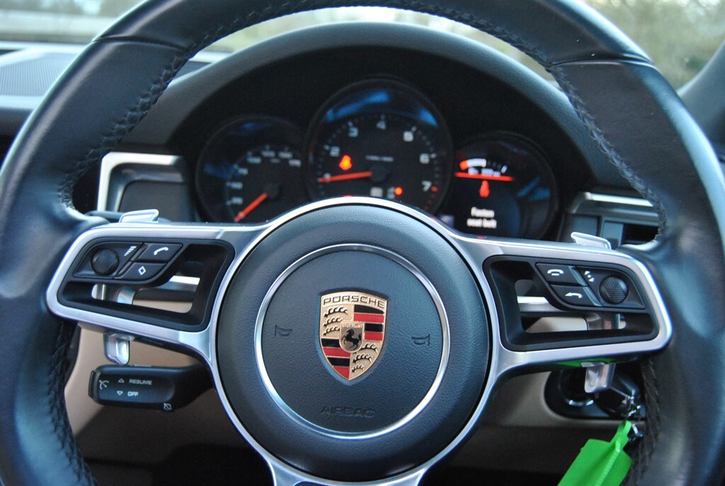 Used Porsche Macan 2018 for sale - 77826992: Photo 20