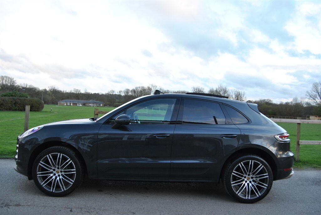 Used Porsche Macan 2018 for sale - 77826992: Photo 28