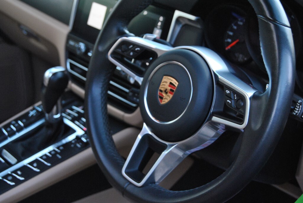 Used Porsche Macan 2018 for sale - 77826992: Photo 32